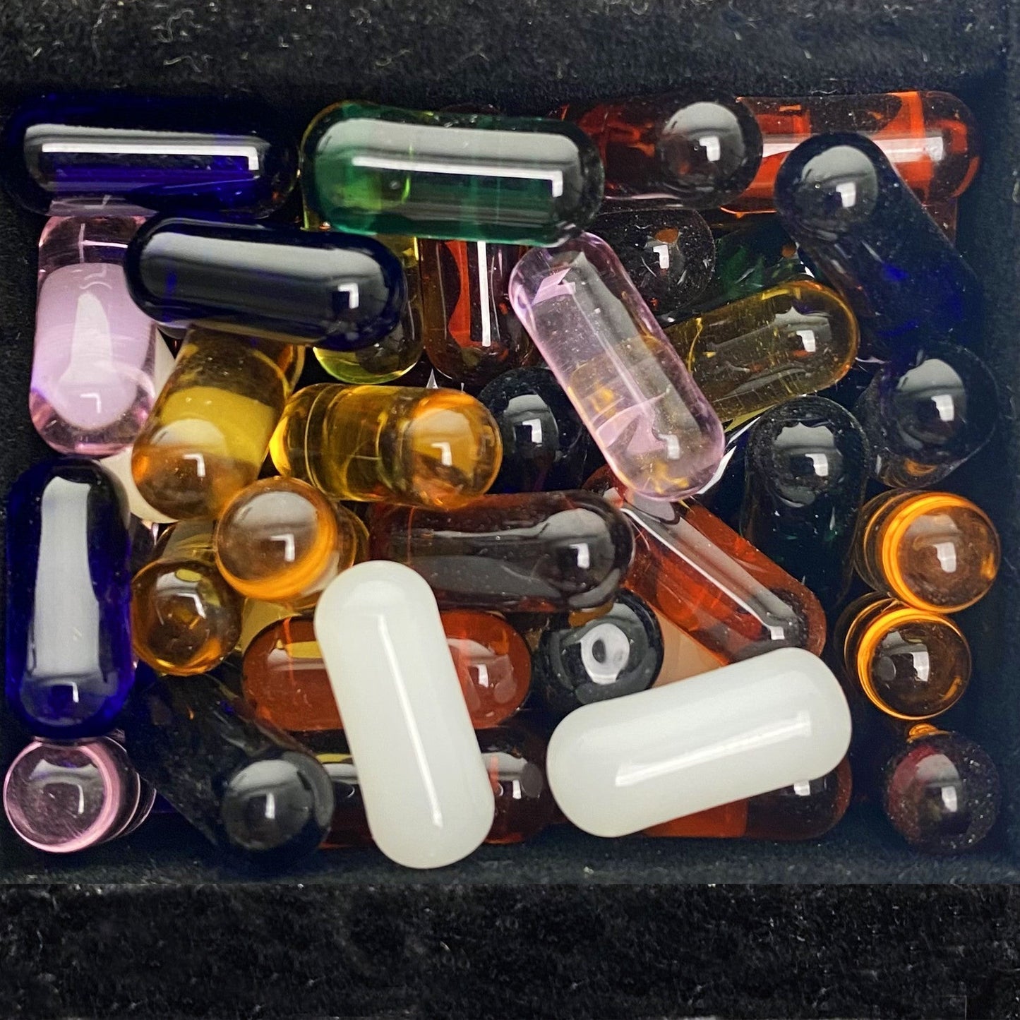 Assorted Color Pill